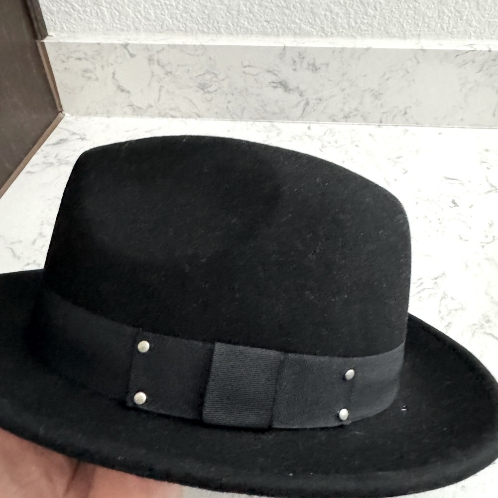 Black Fedora